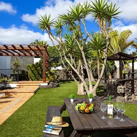 Casa Calero Bella Willa